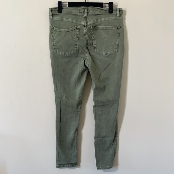 Free People Moss High Rise Distressed Busted Knee Skinny Jeans Size 31 - Picture 7 of 12